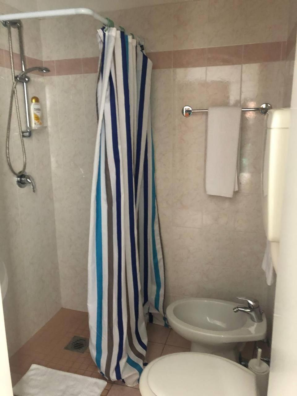 Be Me Hotel Helvetia Tabiano Terme المظهر الخارجي الصورة